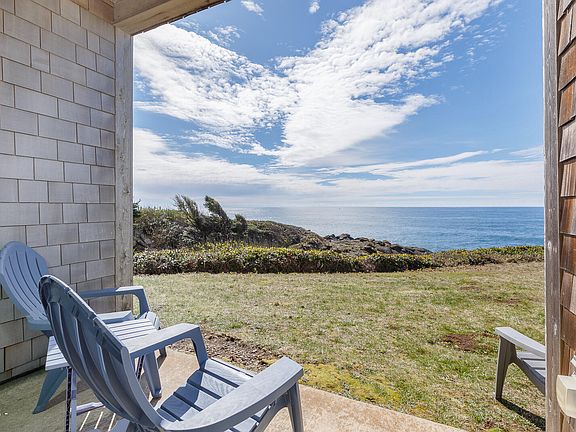 5th image of 1113 N Highway 101 Unit 2