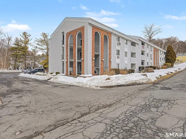 81 Coalpit Hill Rd APT N, Danbury, CT 06810