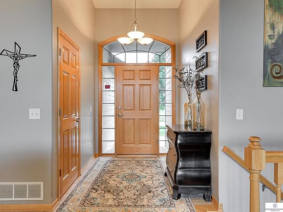 4th image of 2351 Broadwater Dr