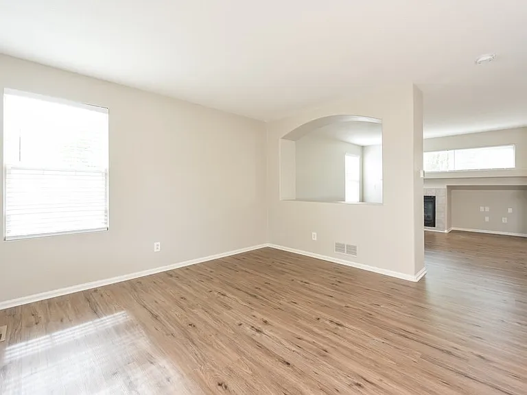 20194 E Grand Ln — Photo 10