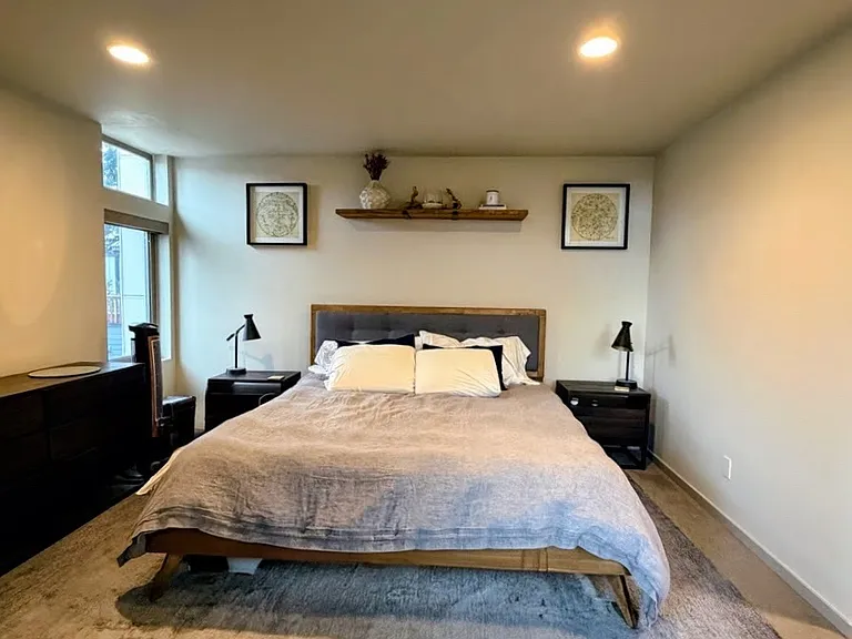 5006 Fauntleroy Way SW — Photo 10