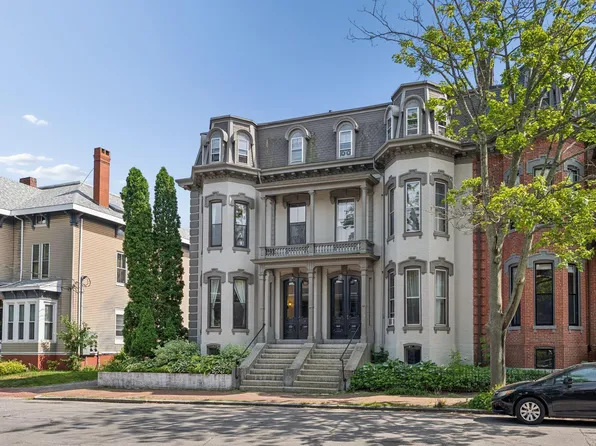 138 Pine Street #2, Portland, ME 04102