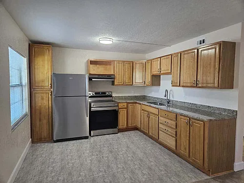4414 N Clark Ave #7 Photo 1