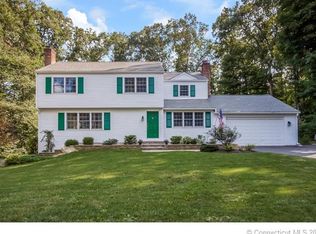 120 Winding Ln, Avon, CT 06001