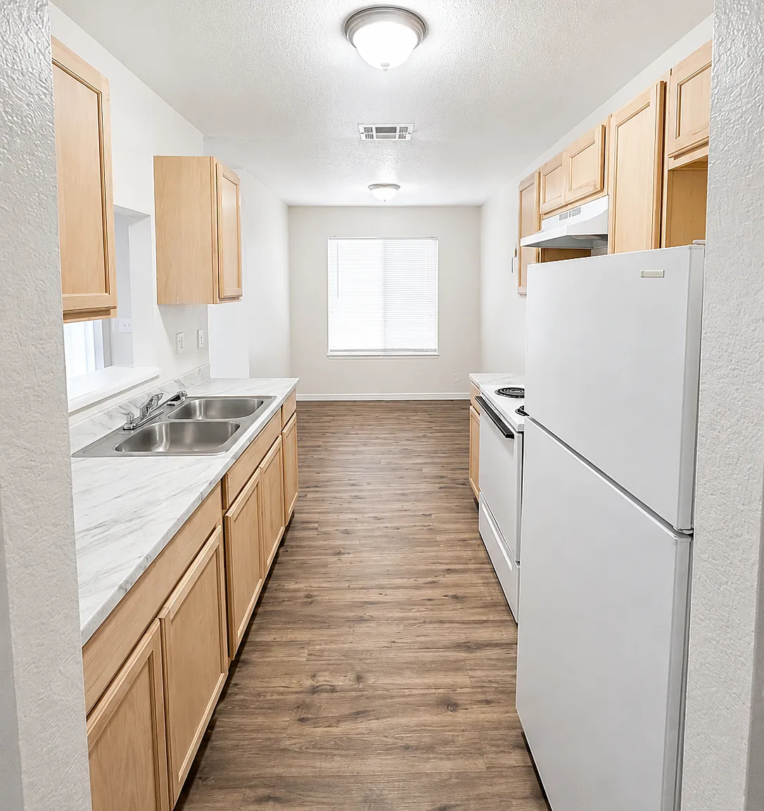 2 bed, 1315 sqft, $1,100 — Photo 2