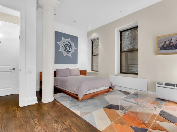120 West 18th Street image 8 of 9