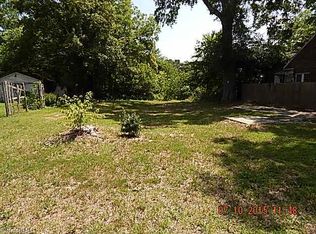 321 W Ruffin St, Burlington, NC 27217