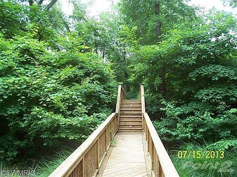4th image of 14441 Pinewood Dr