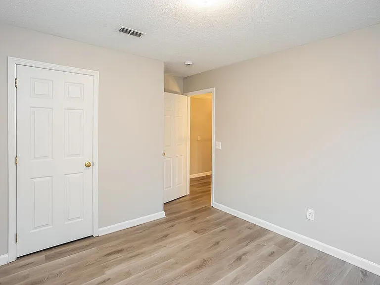 7640 Lady Bank Dr — Photo 13