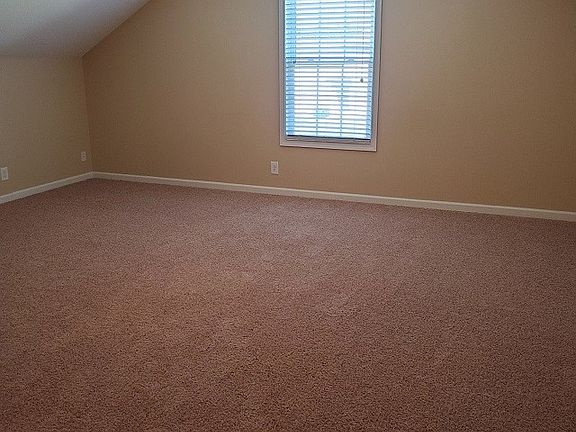 3rd image of 1328 Loren Cir