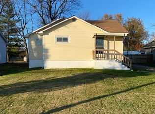 5225 Chain Of Rocks Rd, Edwardsville, IL 62025