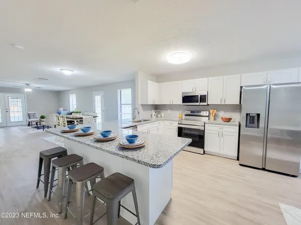 3913 EUNICE Road, Jacksonville, FL 32250