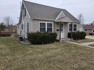 118 Caroline St, Portland, MI 48875