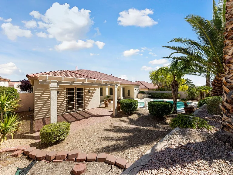 10221 Angel Peak Ct — Photo 6