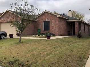 13621 Ponderosa Ranch Rd, Roanoke, TX 76262