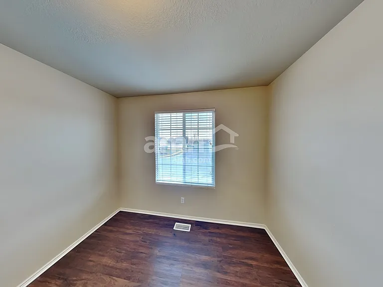 2103 W 2265 N — Photo 9