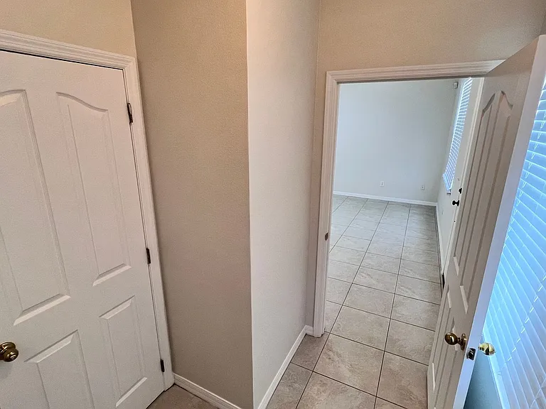 3548 Peppervine Dr — Photo 16