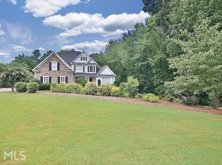 208 Meadow Ridge Ct, Canton, GA 30115