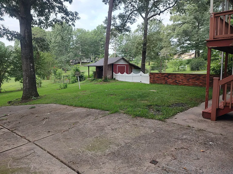8109 Chicot Acres — Photo 16