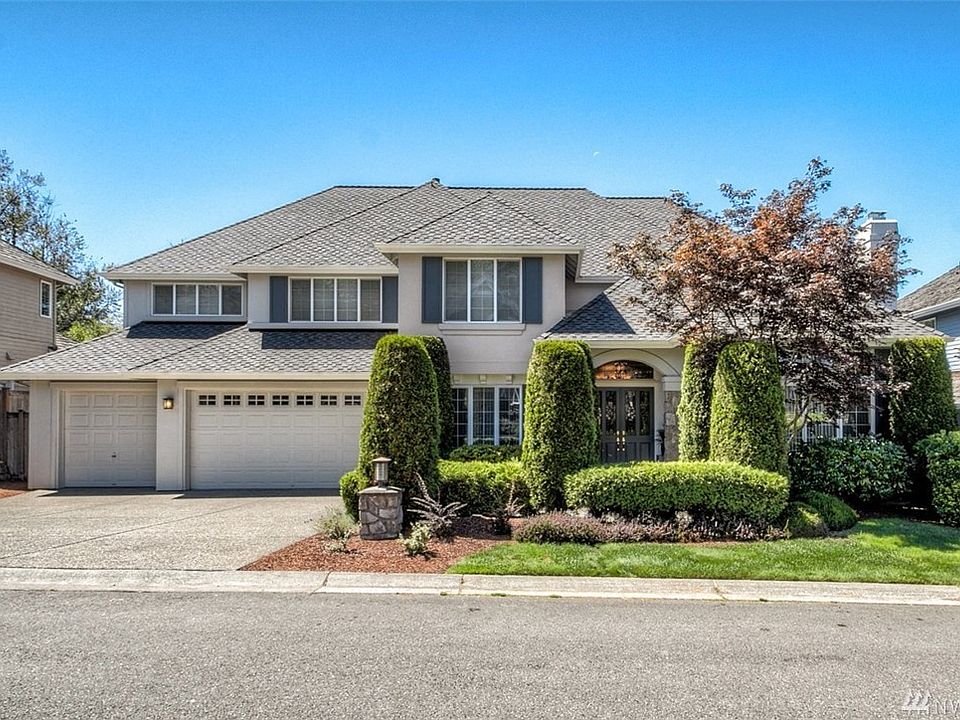 1st image of 809 197th Ave SE