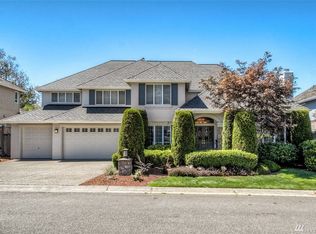 809 197th Ave SE, Sammamish, WA 98075