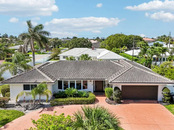 2940 NE 39th Court, Lighthouse Point, FL 33064