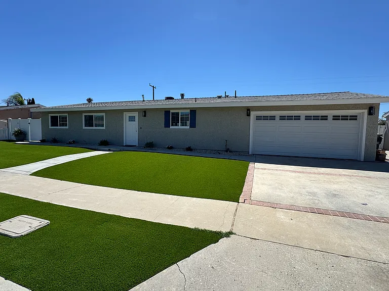 1235 Erringer Rd — Photo 1