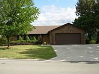 1st image of 609 Stonecrest Dr