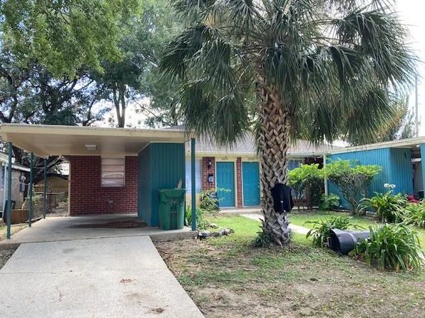 2824 Oak Grove Dr
