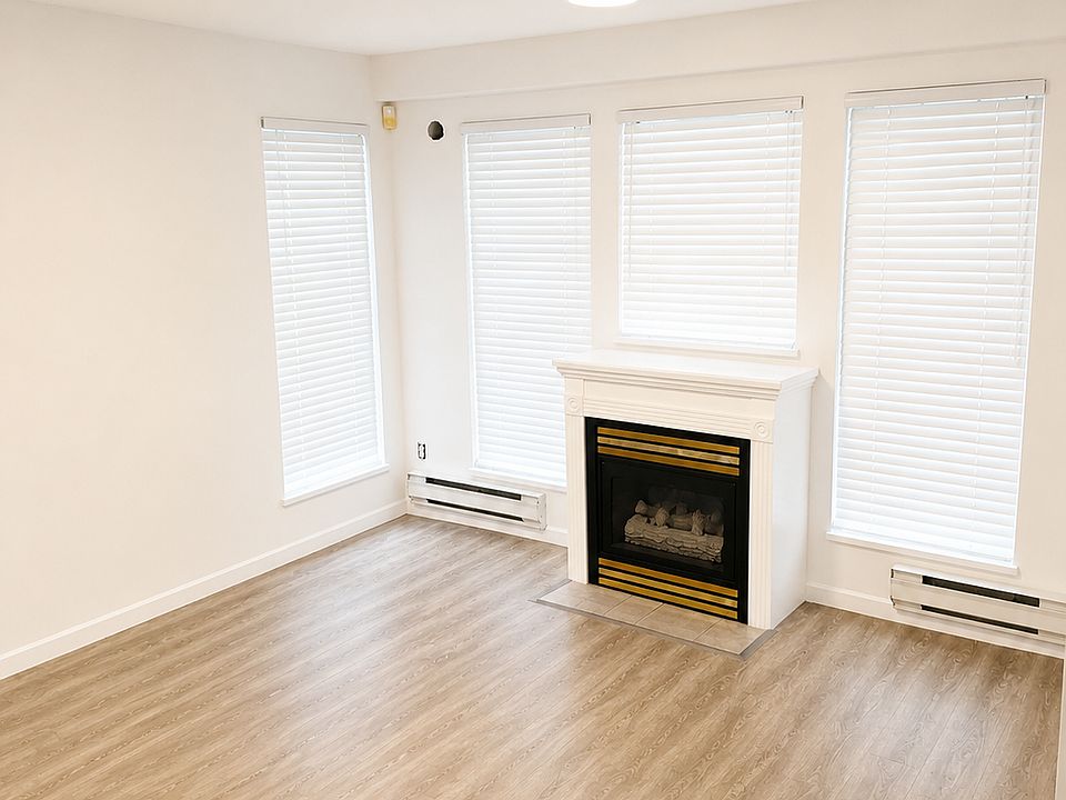1st image of 1190 Eastwood St #115