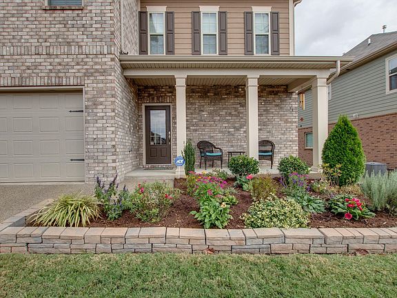 3rd image of 3907 Montgomery Way