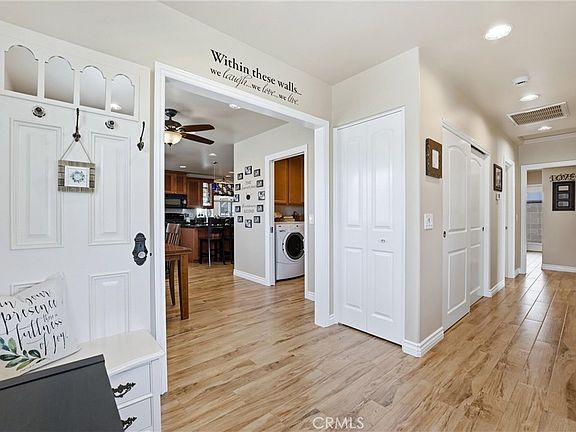 5th image of 633 Laurel Ave