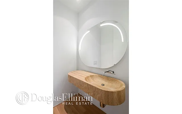 Sold by Douglas Elliman | media 10