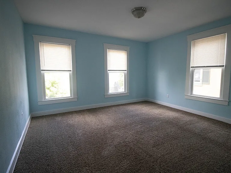 4123 Lakeman St — Photo 8