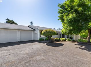 13400 E Burnside St, Portland, OR 97233