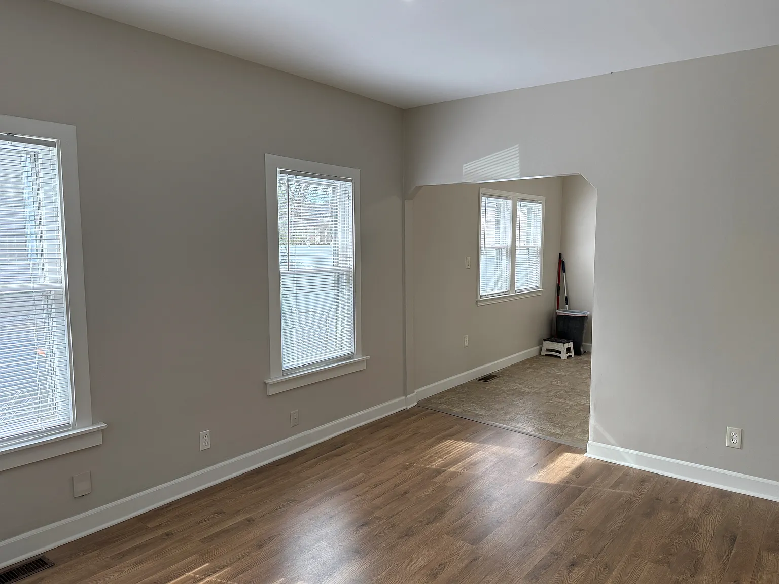 2 bed, 901 sqft, $1,800 — Photo 4