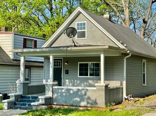 1014 N Rockton Ave, Rockford, IL 61101