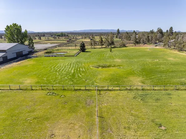 22333 Nelson Rd, Bend, OR 97701