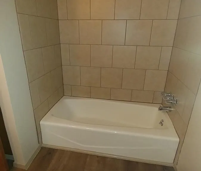 608 Tennessee St #6 — Photo 2