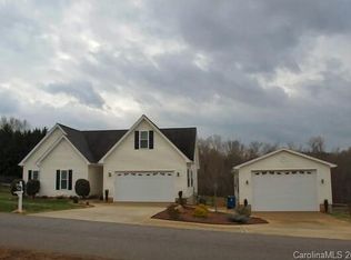 6905 Aspen Ct, Denver, NC 28037