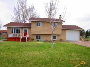907 Virginia Ln, Rapid City, SD 57701