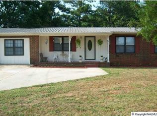 514 Denise Dr SW, Decatur, AL 35603