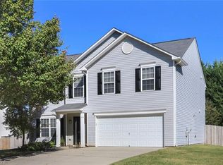 805 Korner Rock Rd, Kernersville, NC 27284