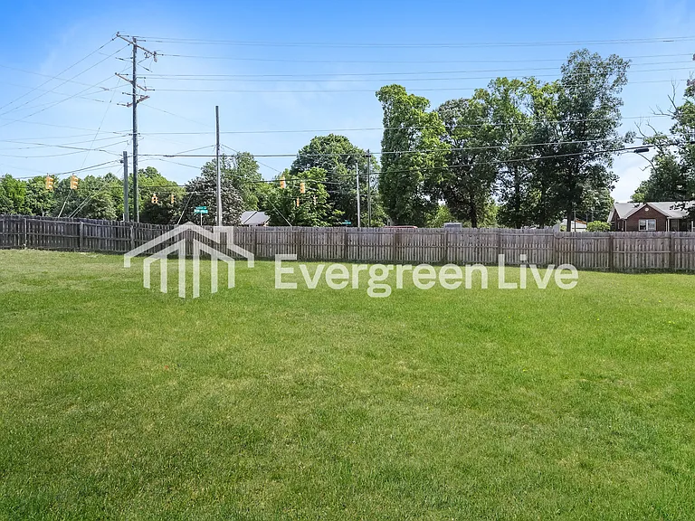 4092 Pleasant Valley Rd — Photo 15