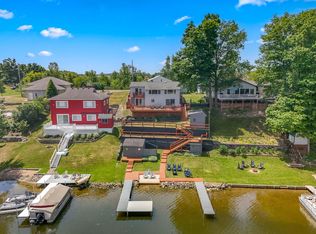 13854 Emens Dr, Hudson, MI 49247