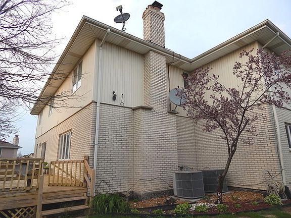 3rd image of 18012 Owen Dr