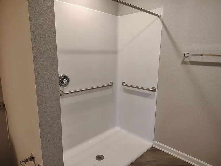 Legacy Arvada Senior Apartments — Photo 38