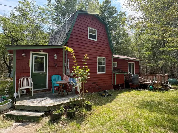 507 Turner Point Dr, Walden, NS B0J 2E0
