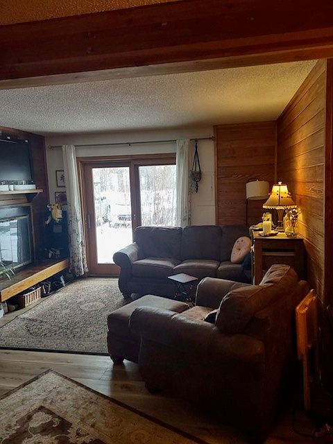 Living/family room