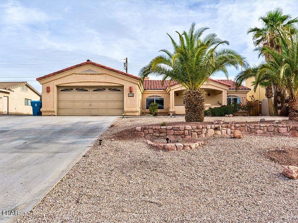 1st image of 620 Desert View Dr